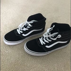 Black Vans Hightops